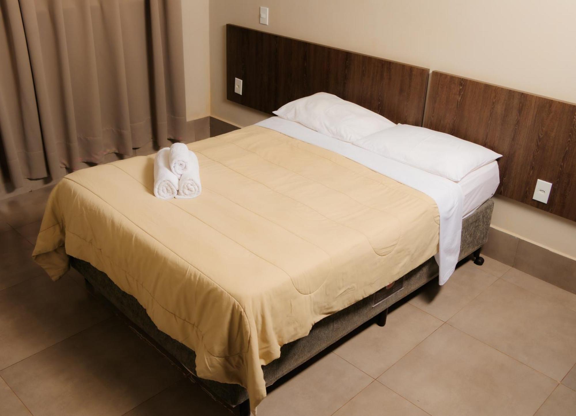 Vila Castelo Residencial No Centro De Foz Foz do Iguaçu Eksteriør bilde