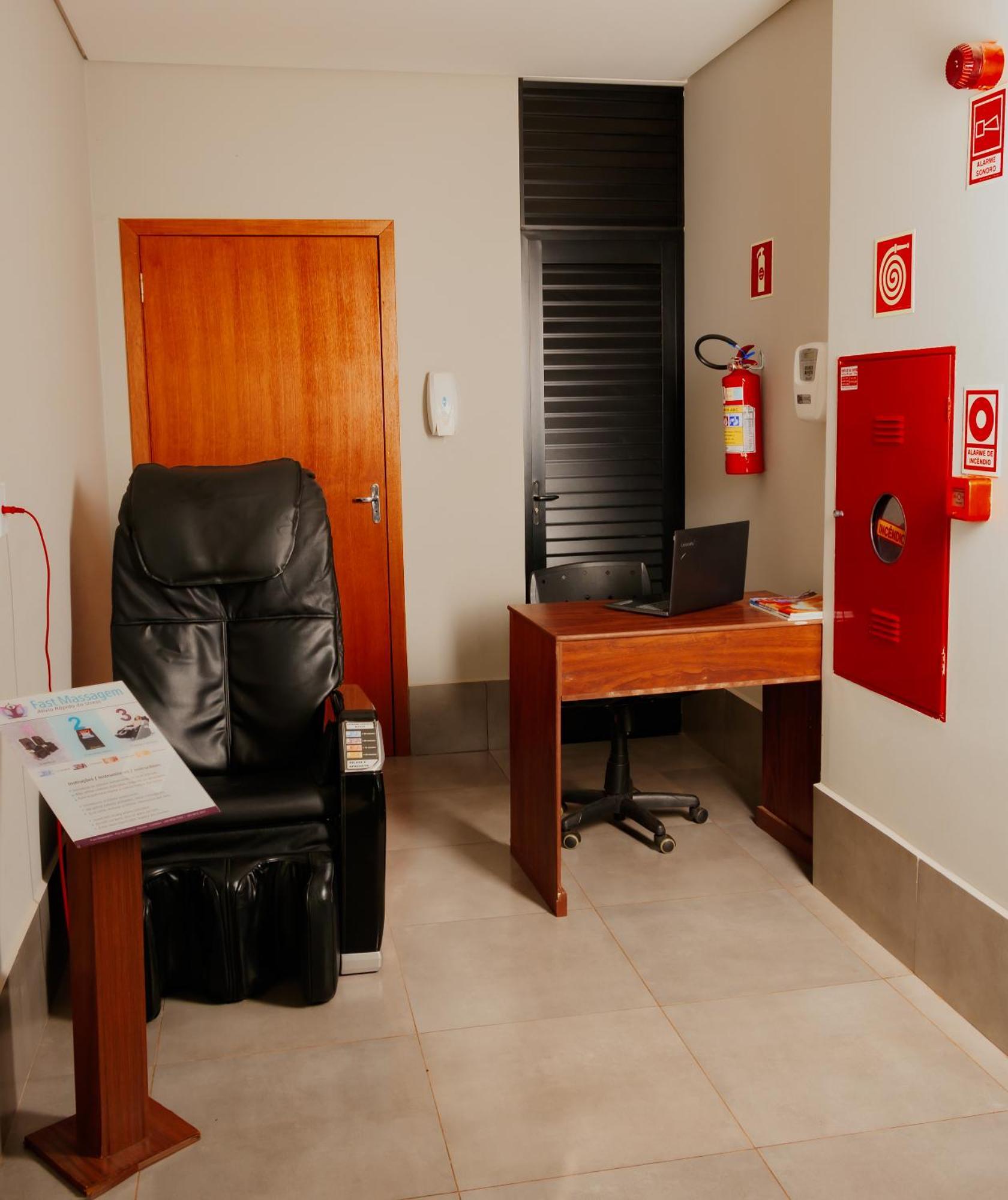 Vila Castelo Residencial No Centro De Foz Foz do Iguaçu Eksteriør bilde